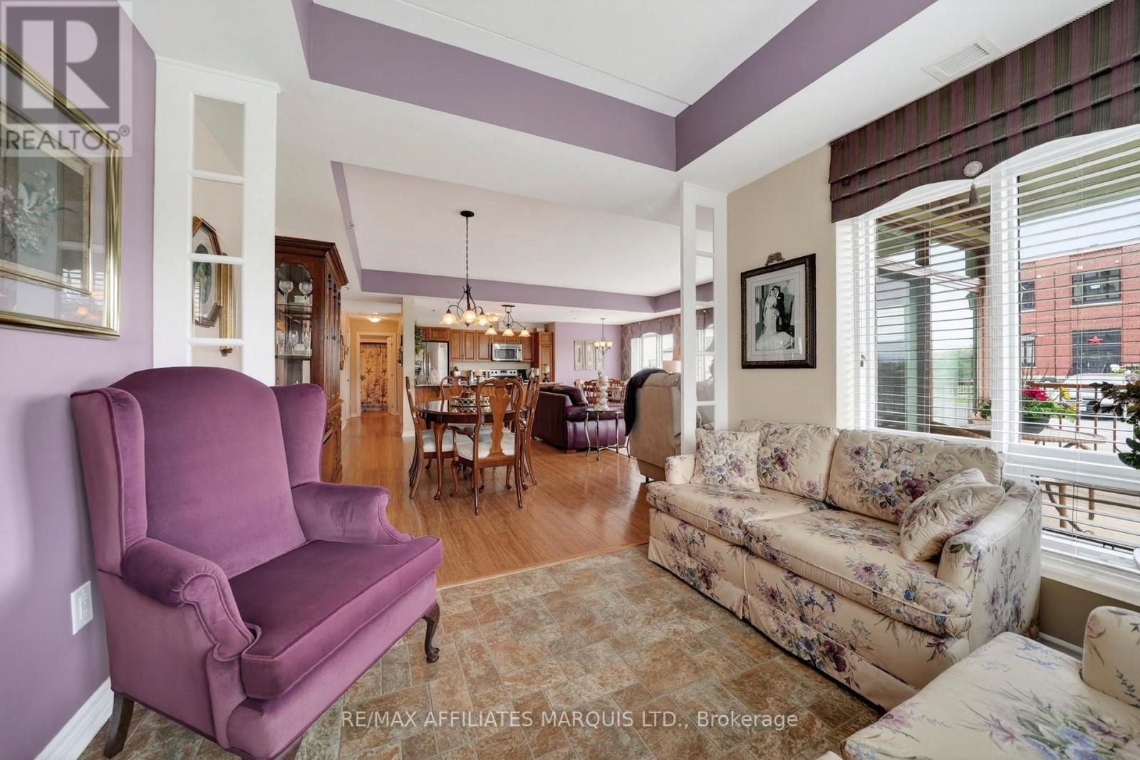 #104 1146 MONTREAL ROAD - 11