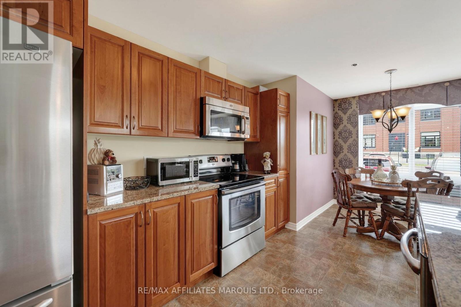 #104 1146 MONTREAL ROAD - 19
