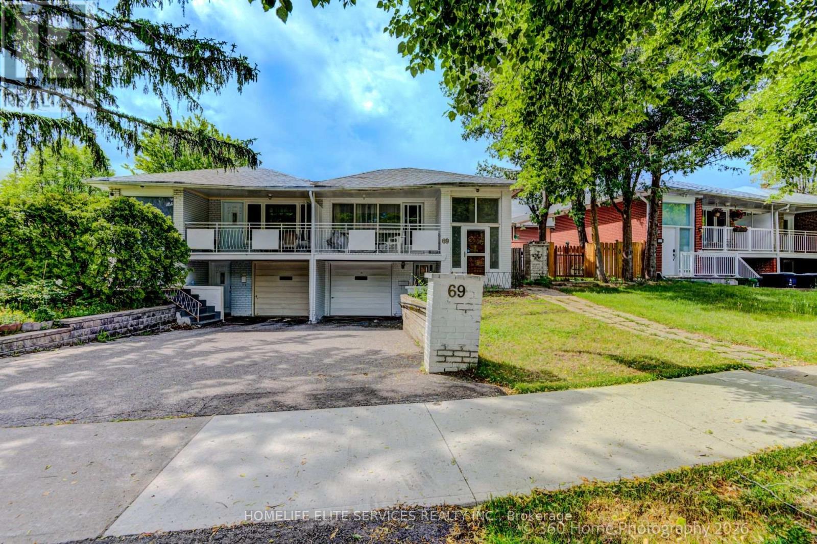 69 CASTLEBURY CRESCENT - 1