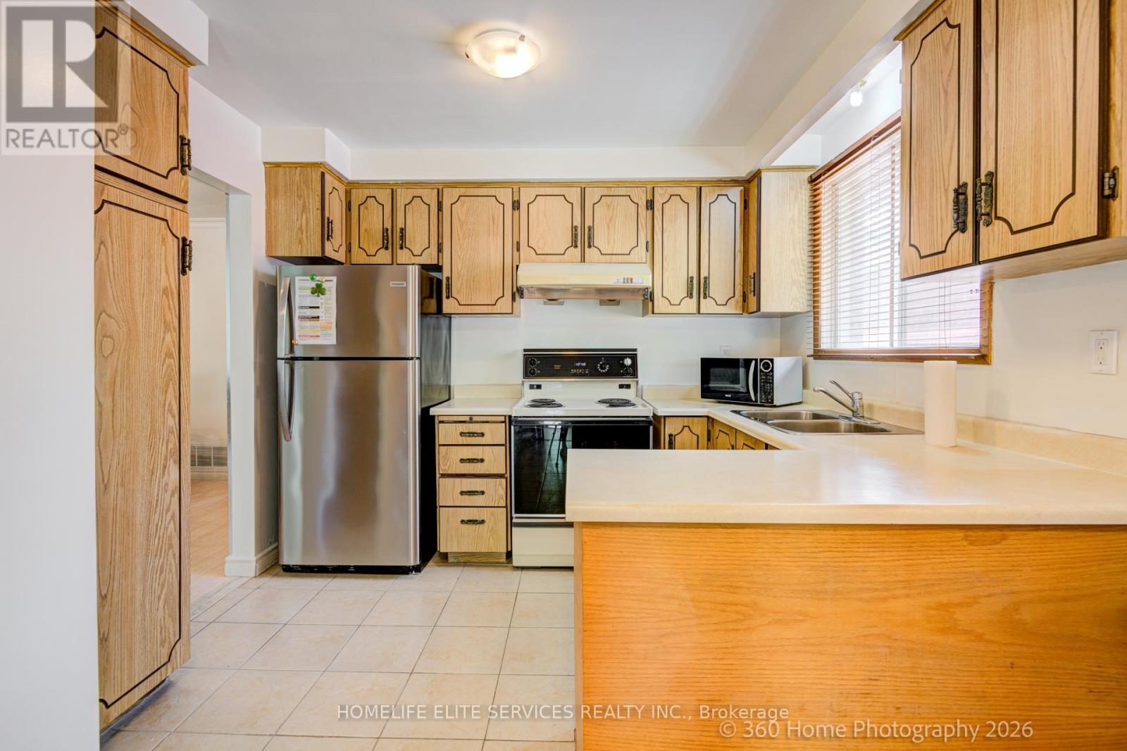 69 CASTLEBURY CRESCENT - 10