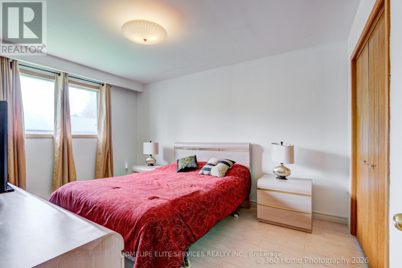 69 CASTLEBURY CRESCENT - 12