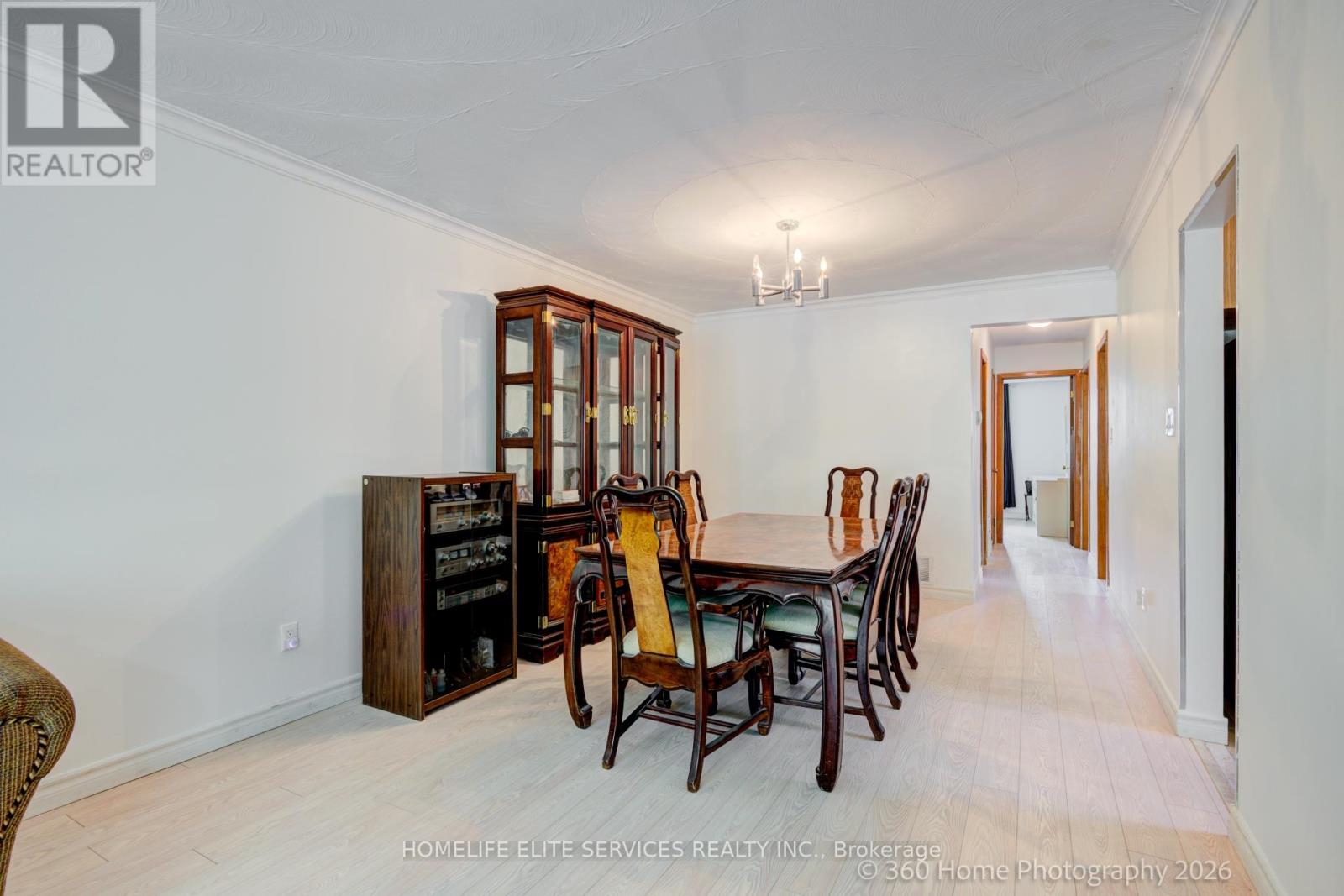 69 CASTLEBURY CRESCENT - 24