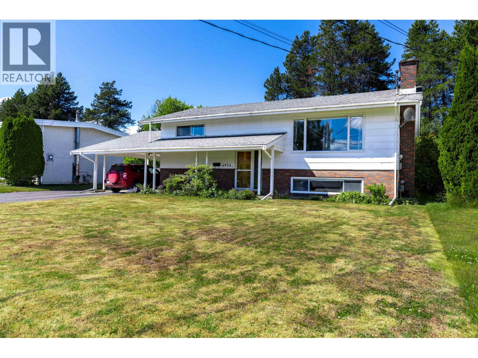 4924 LAZELLE AVENUE - 2