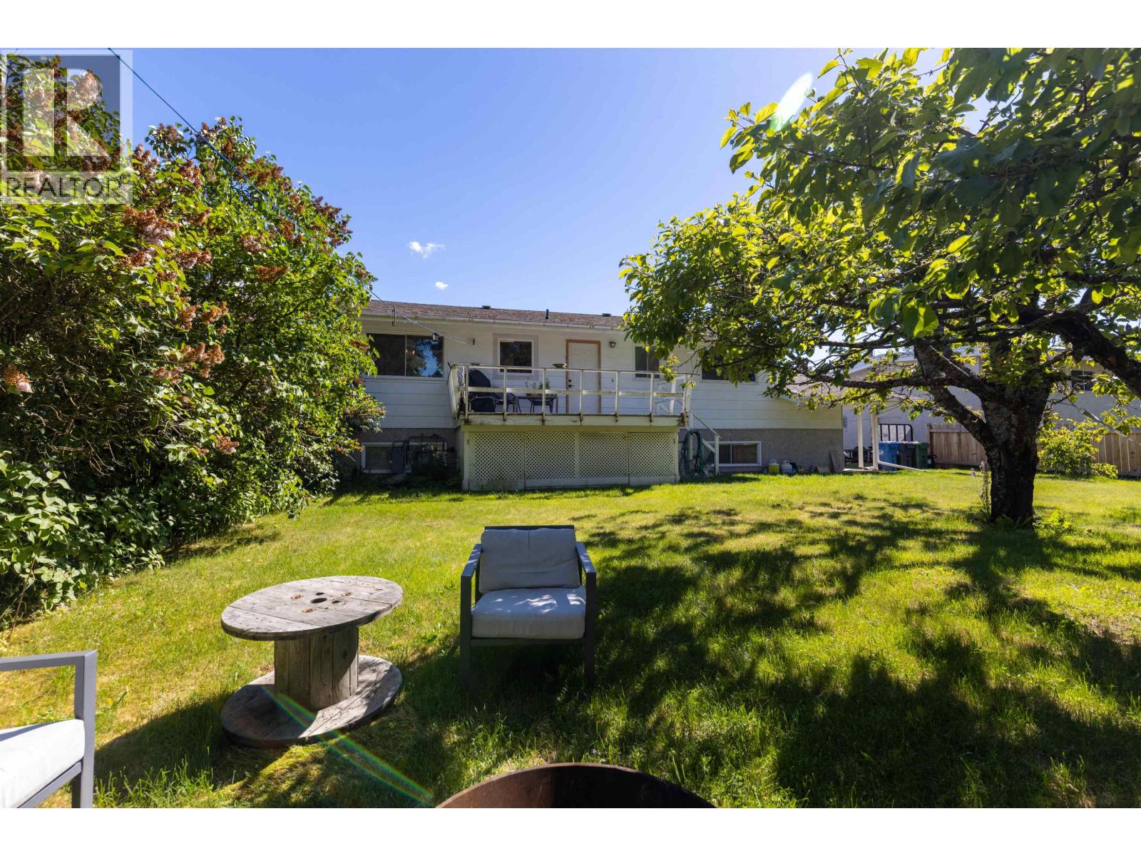 4924 LAZELLE AVENUE - 23