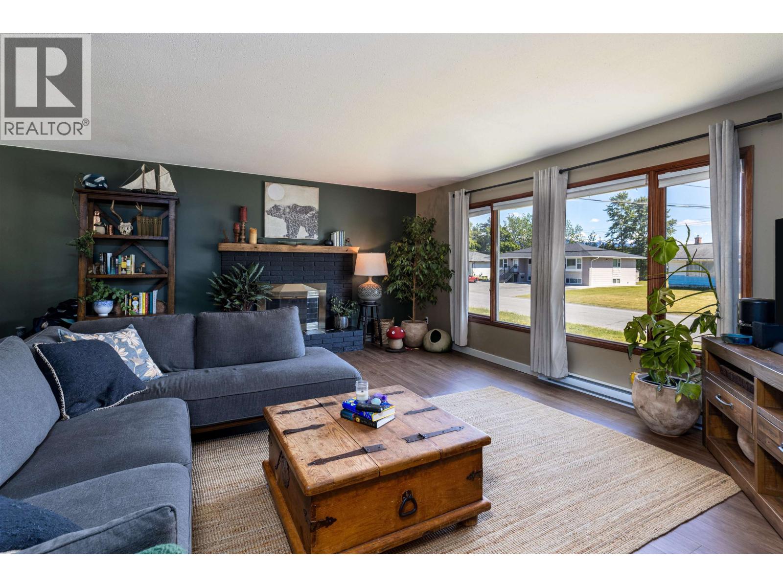 4924 LAZELLE AVENUE - 3
