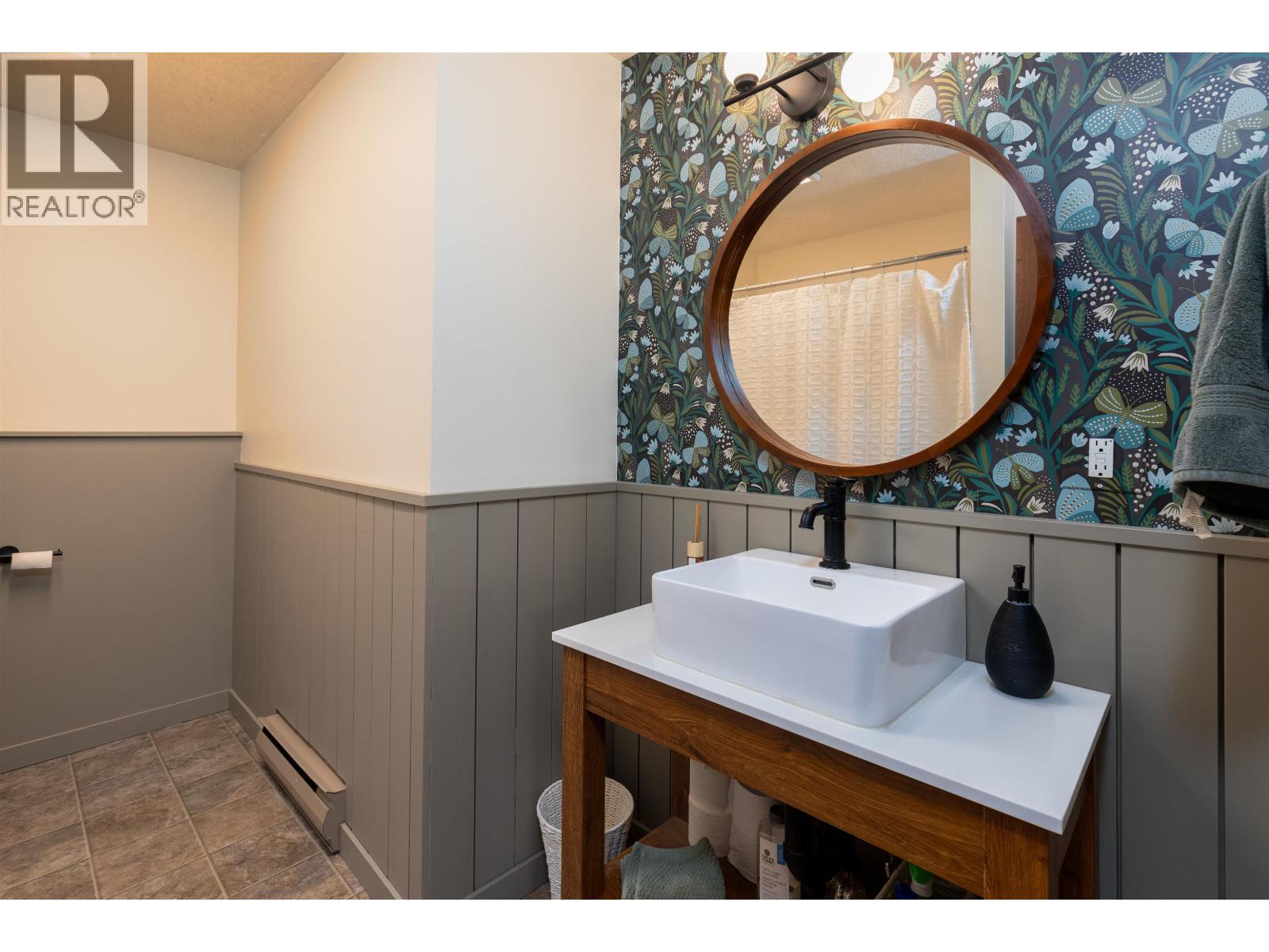 4924 LAZELLE AVENUE - 16