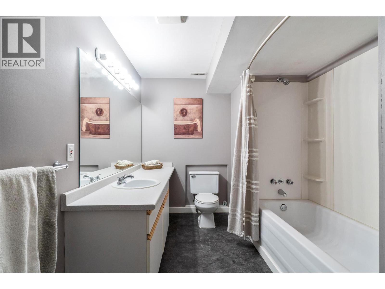 2373 Forest Drive - 46