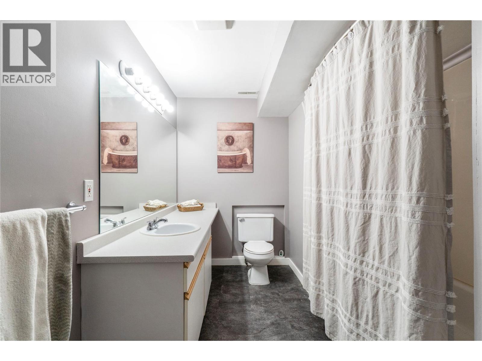 2373 Forest Drive - 45