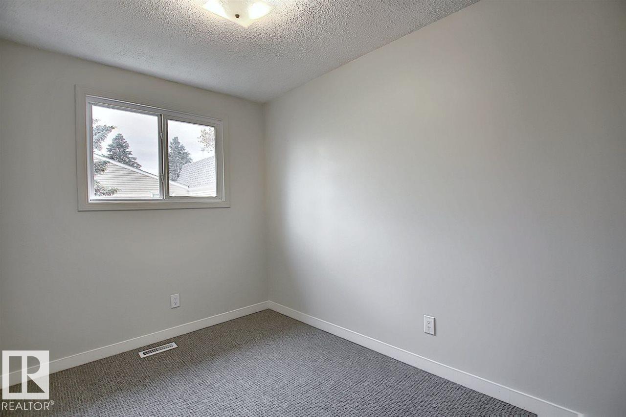11F CLAREVIEW VG NW - 16