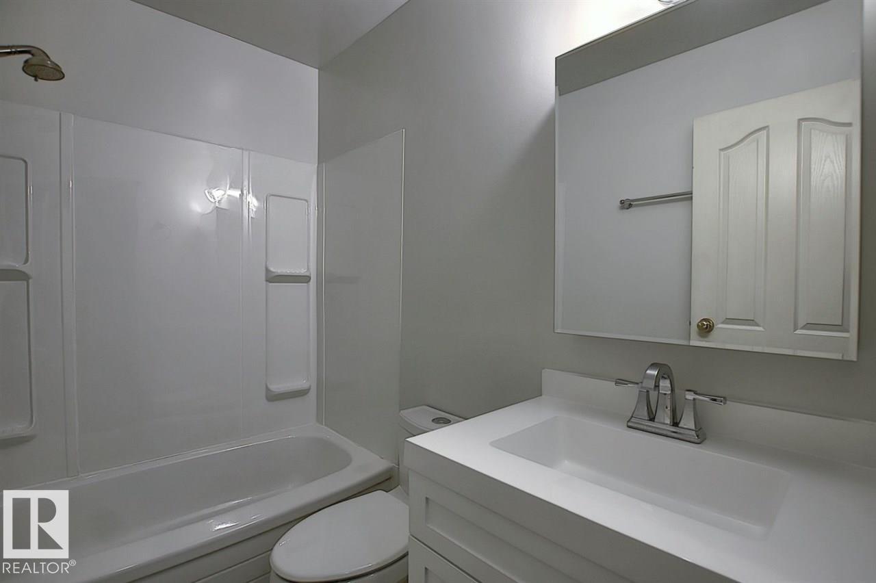 11F CLAREVIEW VG NW - 22