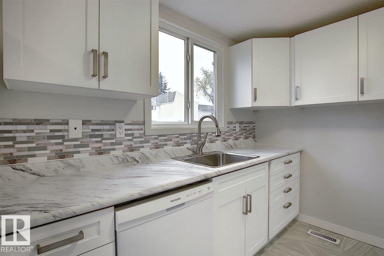 11F CLAREVIEW VG NW - 4