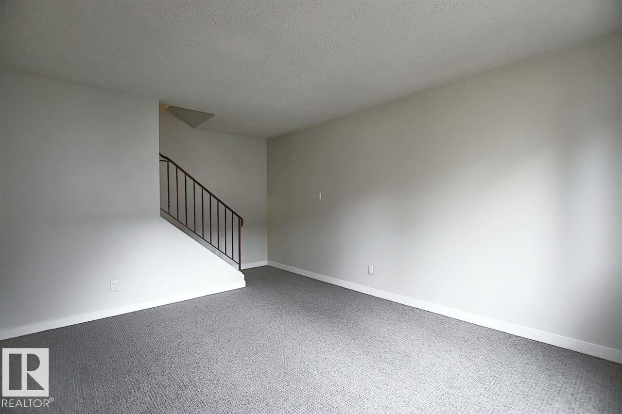 11F CLAREVIEW VG NW - 9