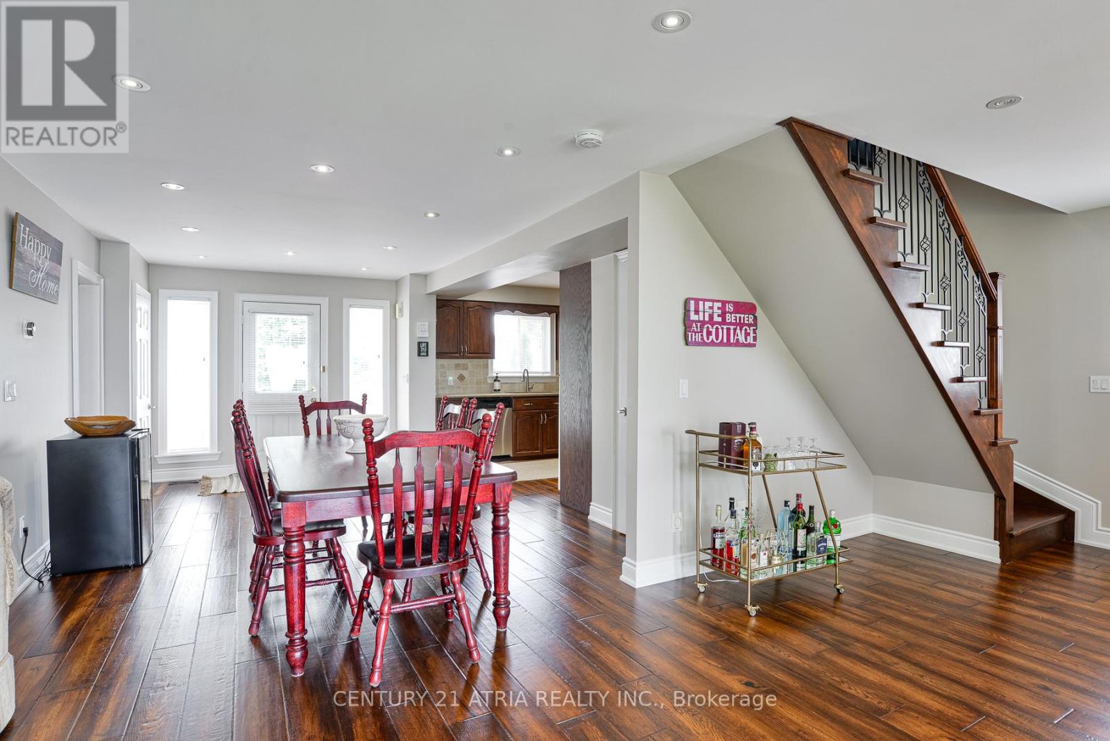 48 LAKE AVENUE - 10