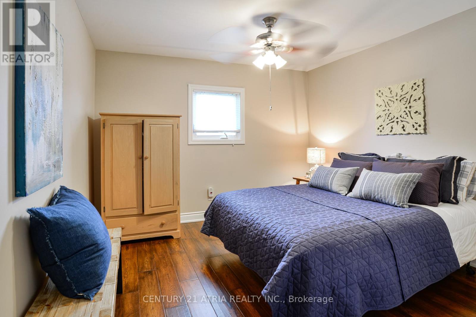 48 LAKE AVENUE - 12