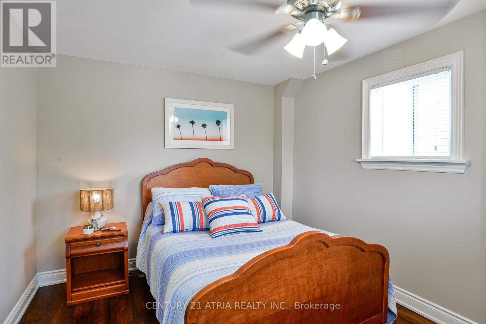 48 LAKE AVENUE - 5