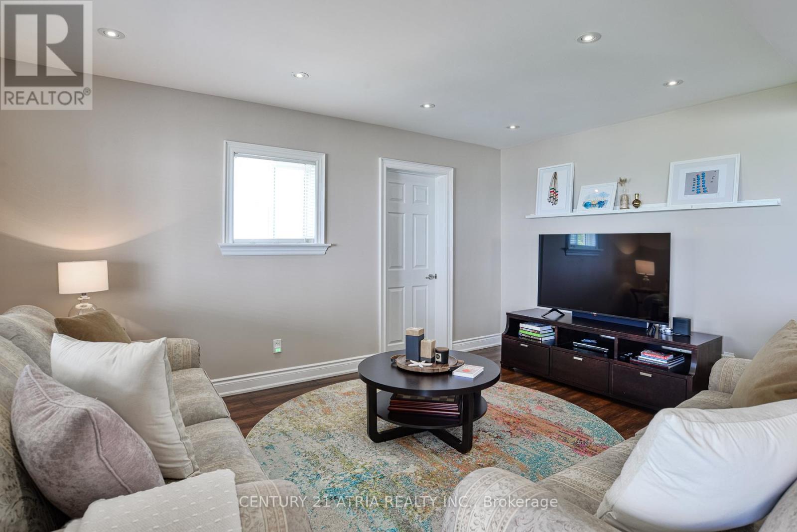 48 LAKE AVENUE - 7