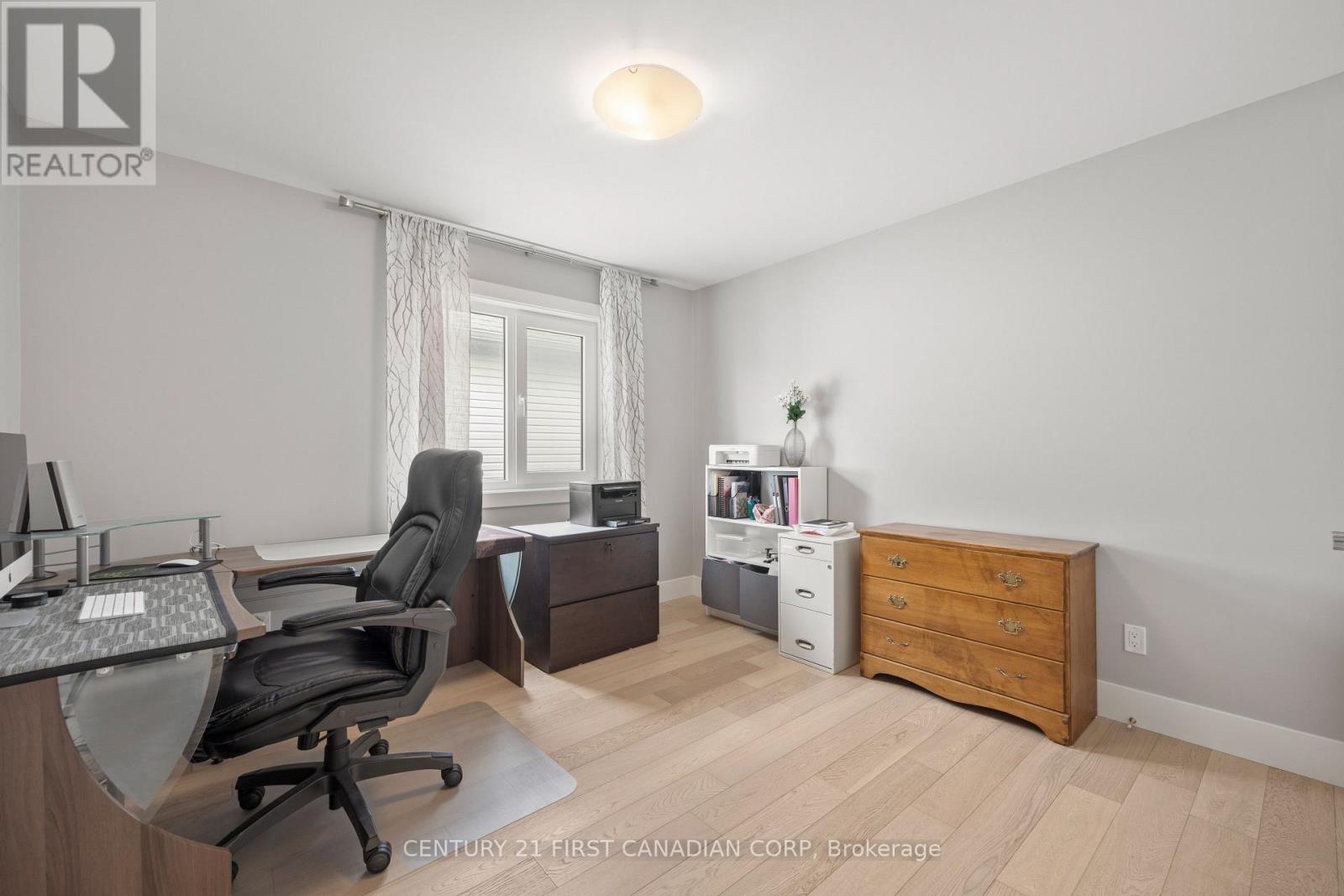 2190 BAKERVILLA STREET - 34
