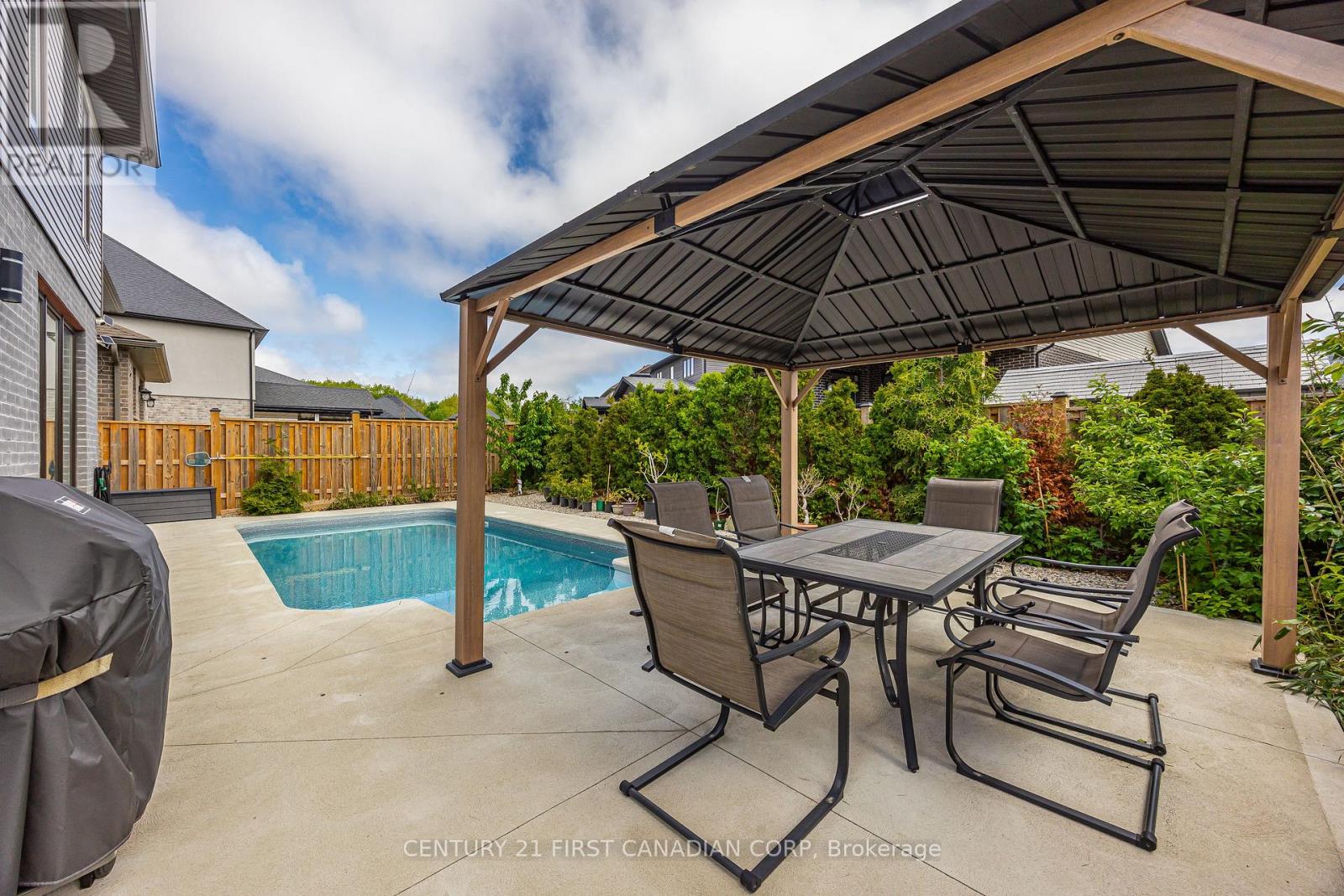 2190 BAKERVILLA STREET - 38