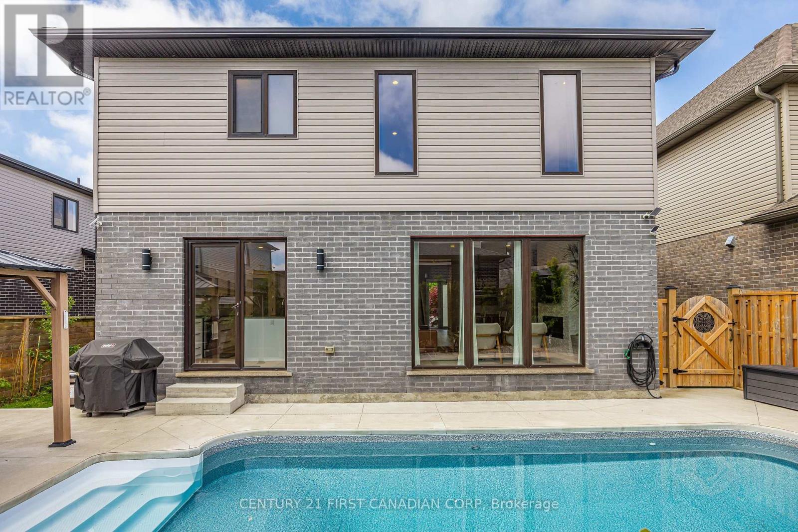 2190 BAKERVILLA STREET - 41