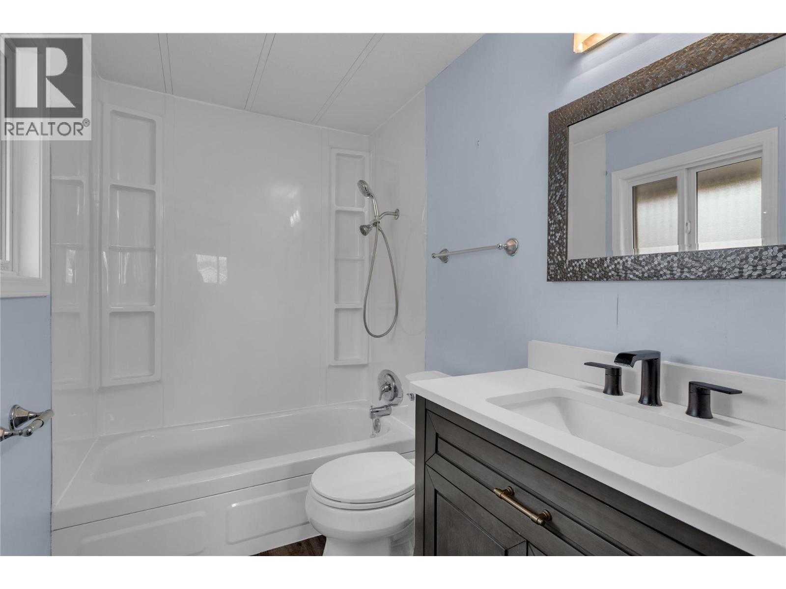 #146 3745 LAKESHORE Road - 18