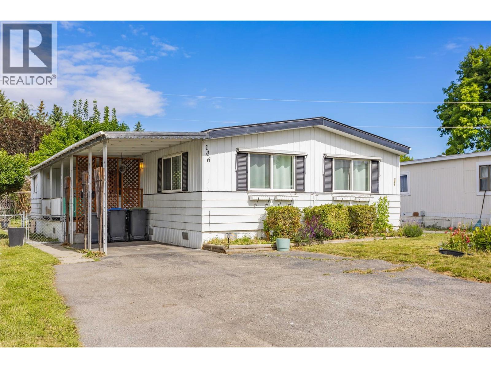 #146 3745 LAKESHORE Road - 2