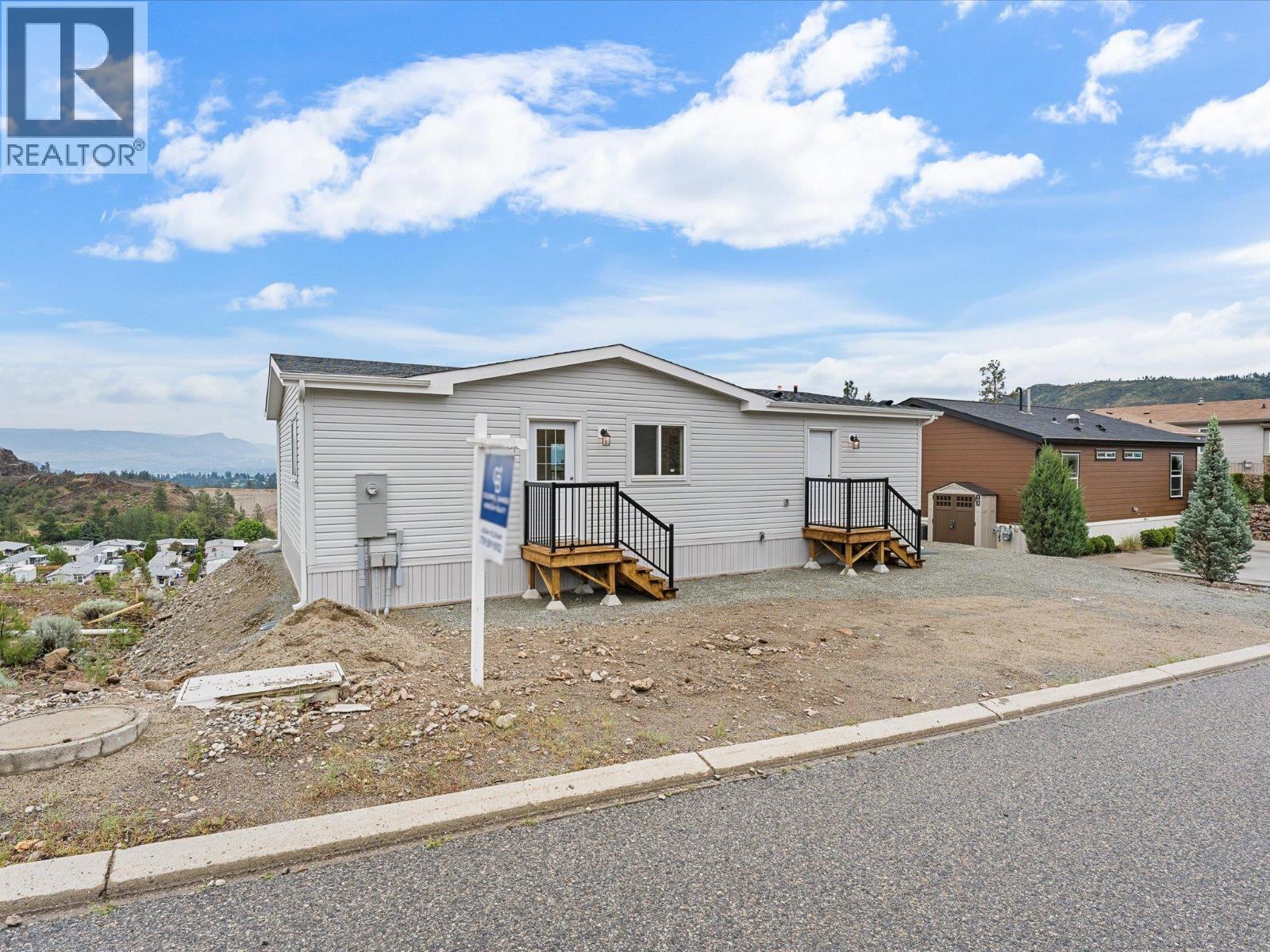 102 1750 Lenz Road, West Kelowna
