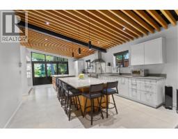 2409 Windridge Drive, North Vancouver, BC V7H1B6 Photo 11