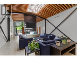 2409 Windridge Drive, North Vancouver, BC V7H1B6 Photo 6