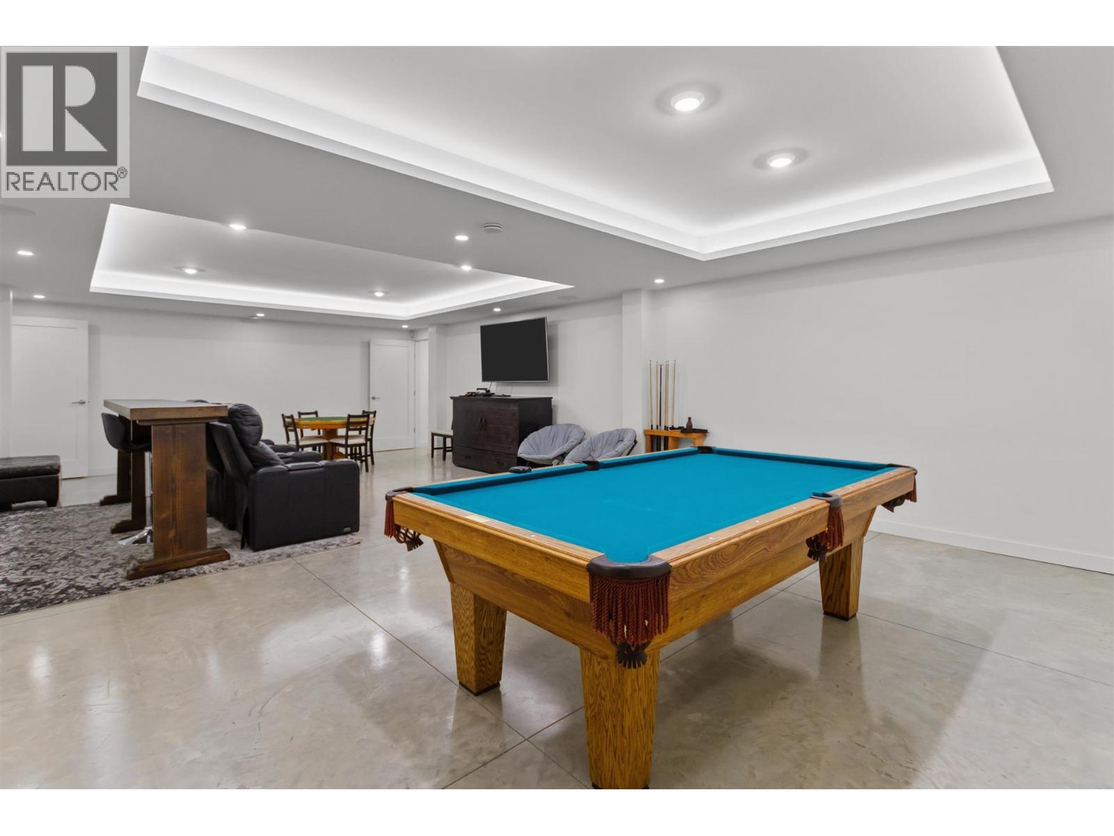 2409 WINDRIDGE DRIVE, North Vancouver