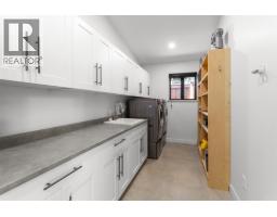 2409 Windridge Drive, North Vancouver, BC V7H1B6 Photo 22