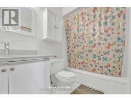85 Cityview Circle, Barrie, ON L4N7V1 Photo 14