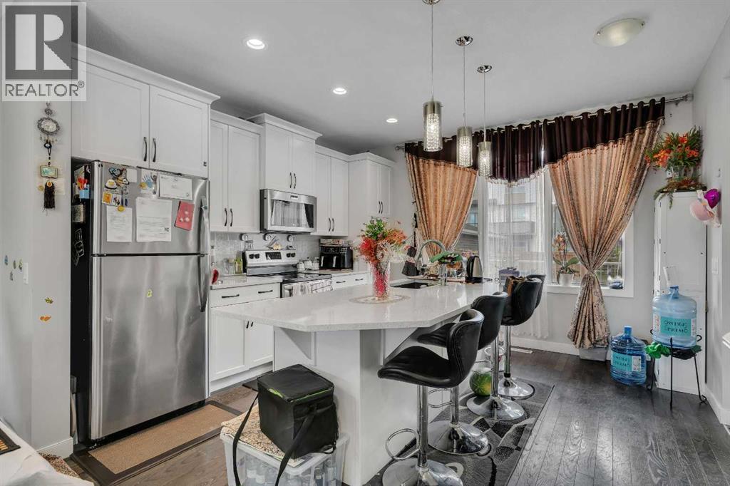 552 Redstone Drive NE - 6