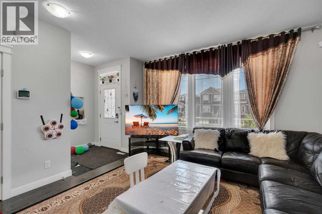 552 Redstone Drive NE - 3
