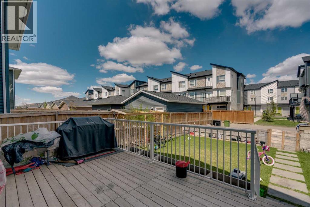 552 Redstone Drive NE - 21