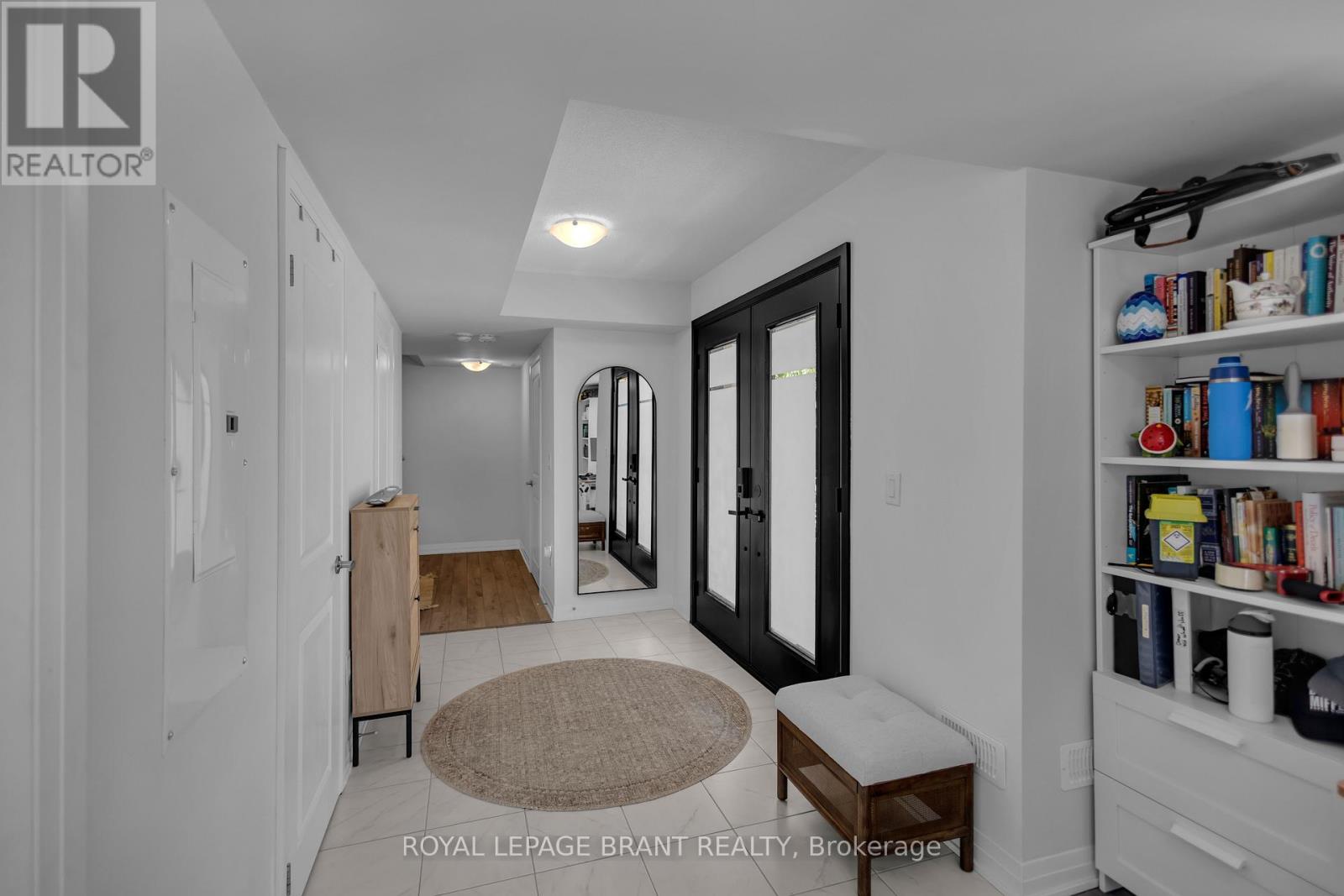 #1118 585 COLBORNE STREET - 7