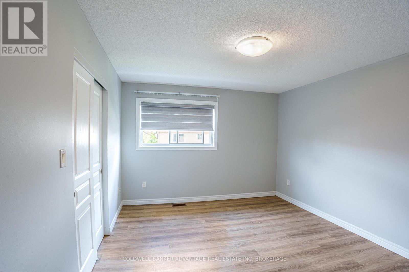 #8 6117 KELSEY CRESCENT - 18
