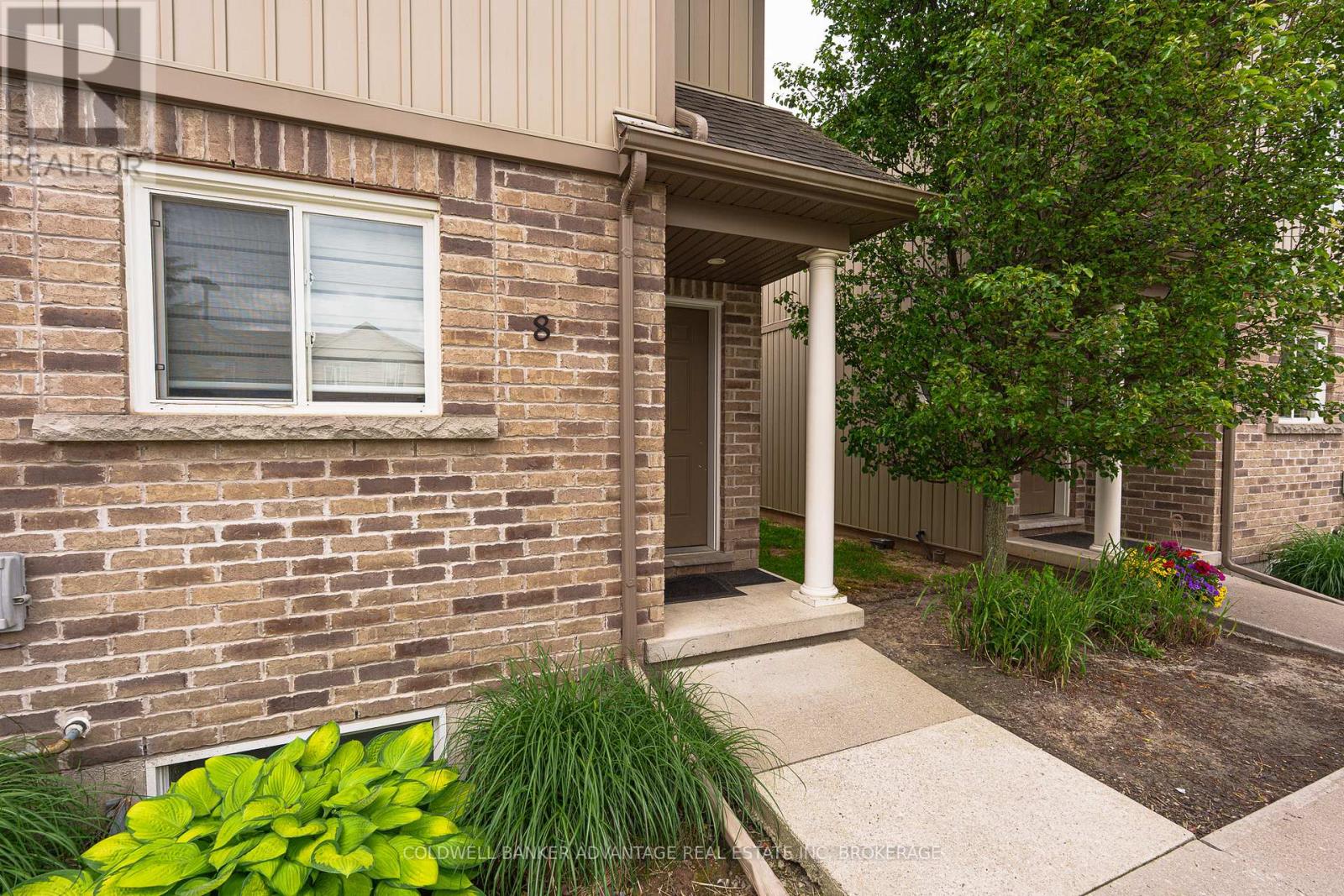 #8 6117 KELSEY CRESCENT - 2