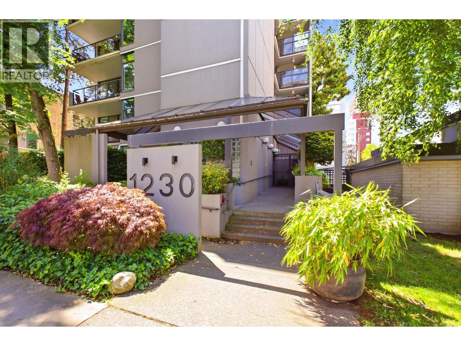 105 1230 COMOX STREET, Vancouver