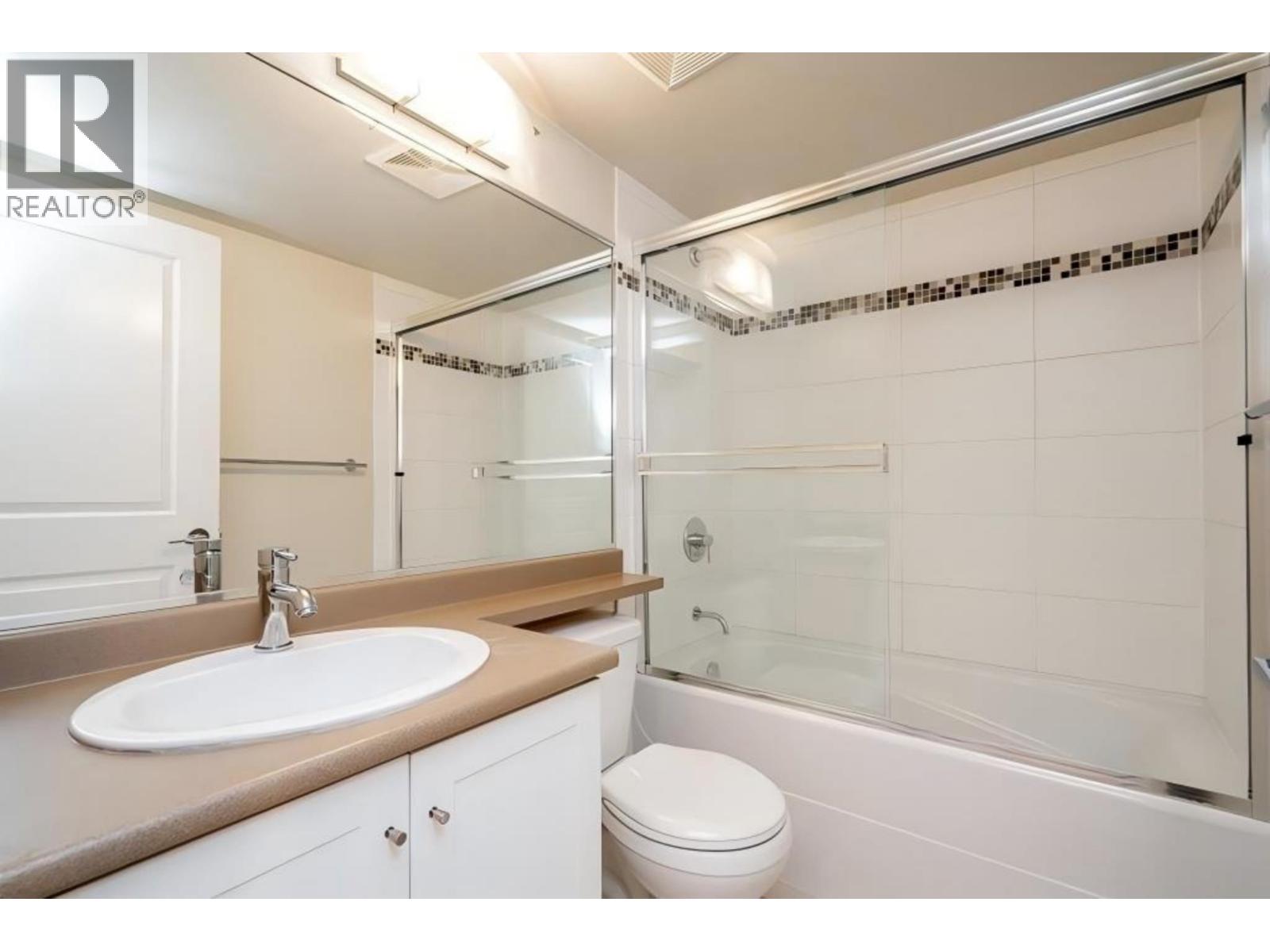 1307 814 ROYAL AVENUE, New Westminster