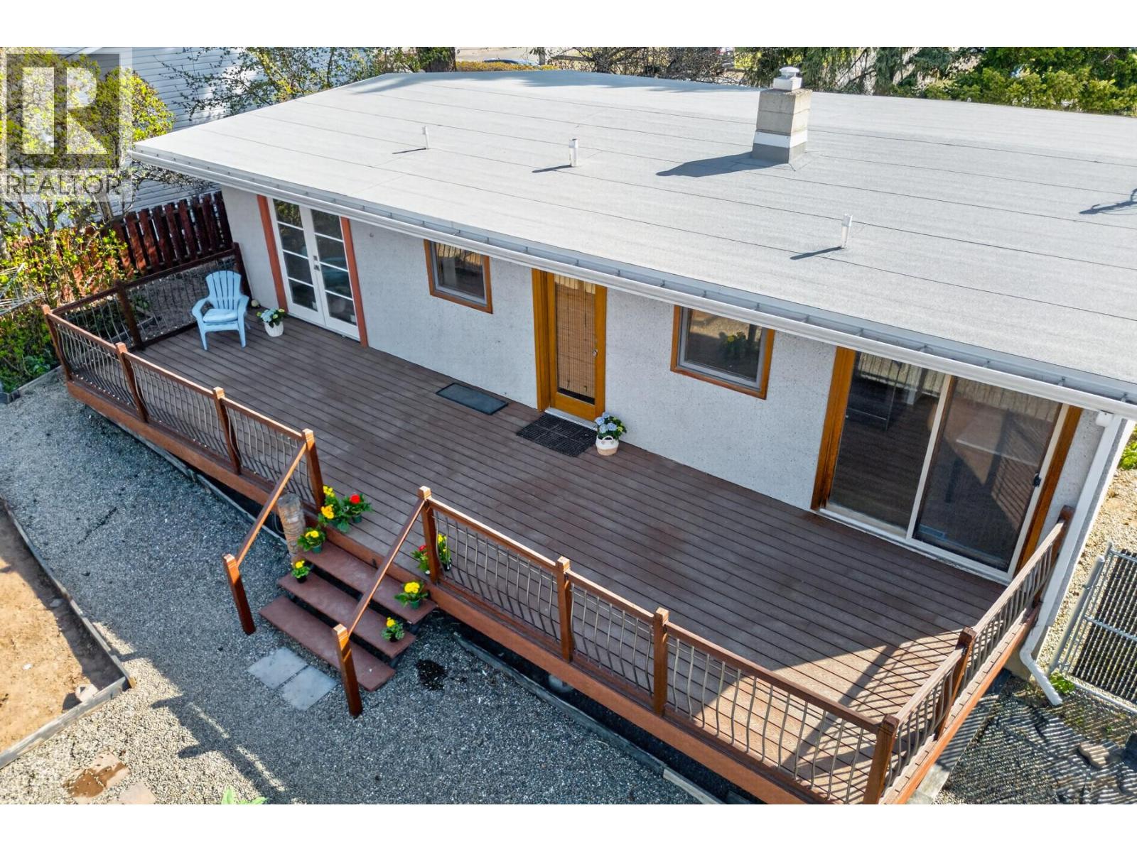 1034 Laroque Street - 34