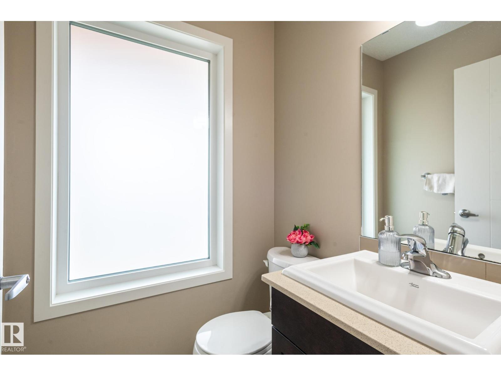 17269 9 AV SW - 20