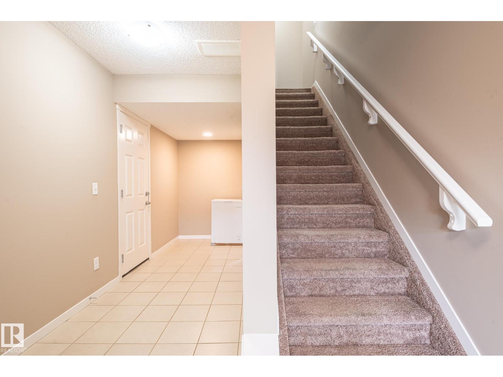17269 9 AV SW - 5