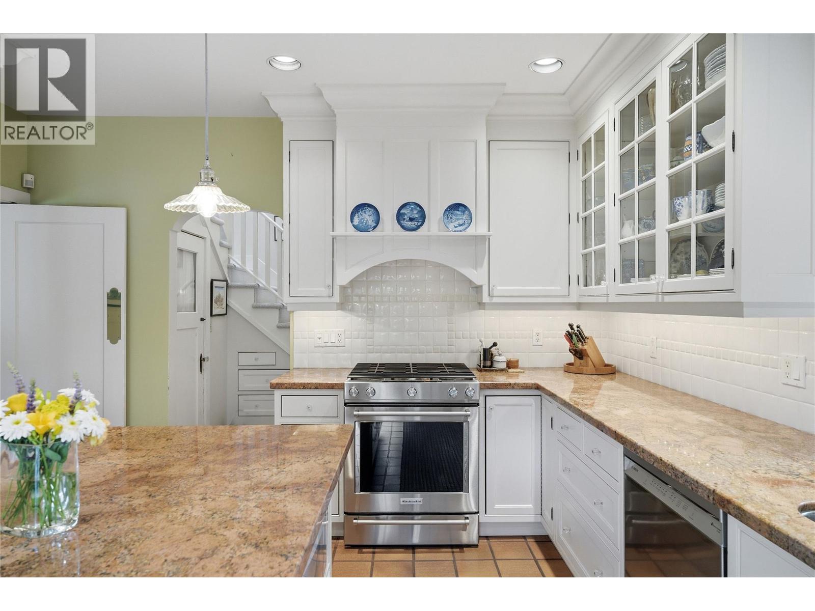 5290 Sumac Street - 11