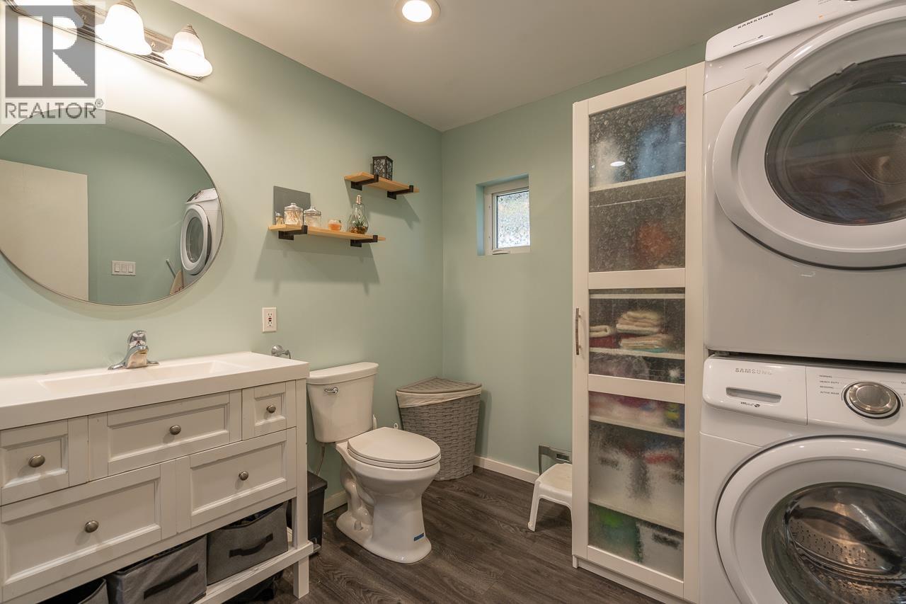 260 DOGWOOD AVENUE - 25