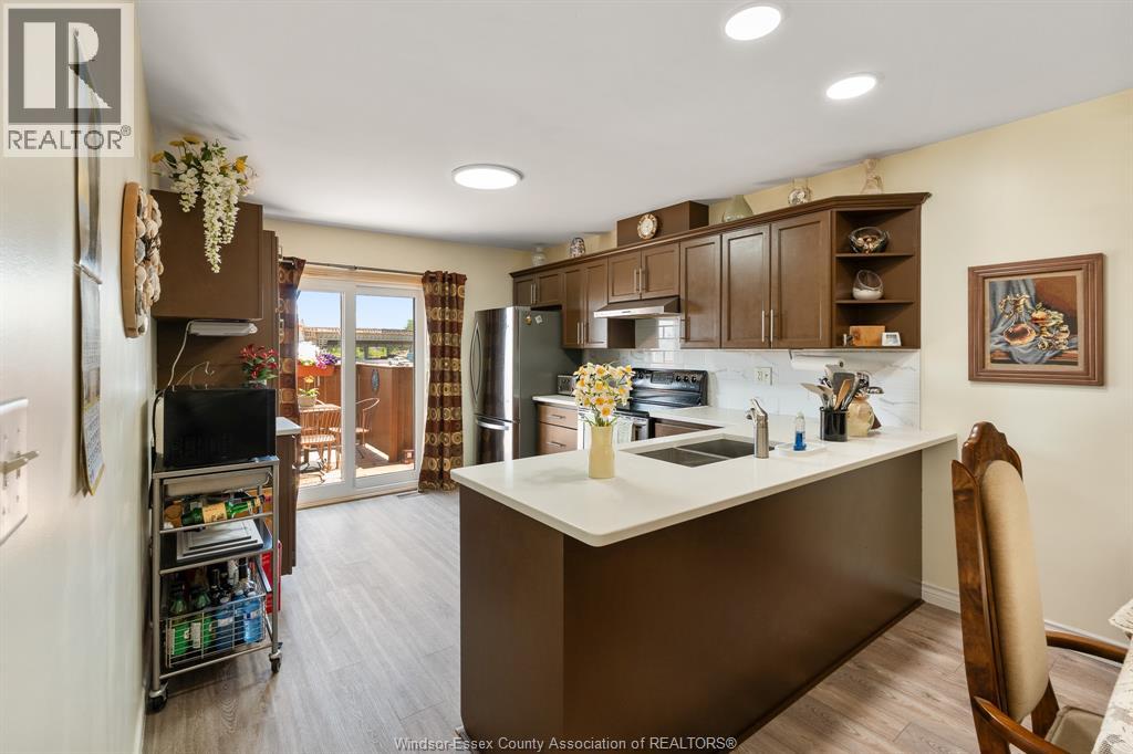 11294 TIMBER BAY CRESCENT - 13