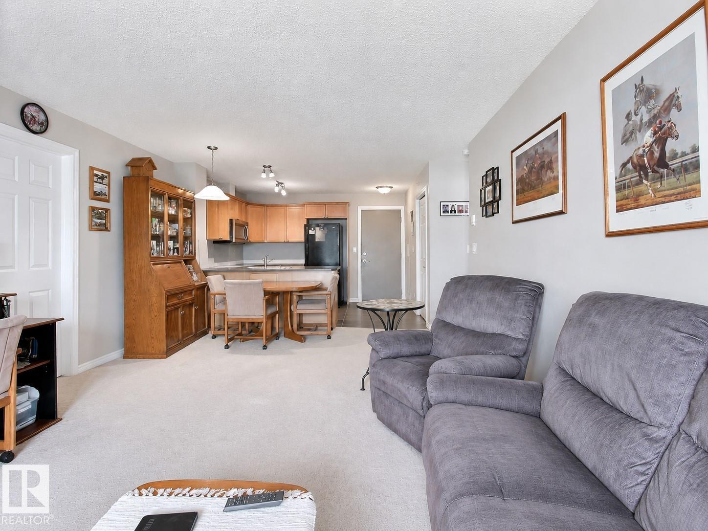 #417 4403 23 ST NW - 5