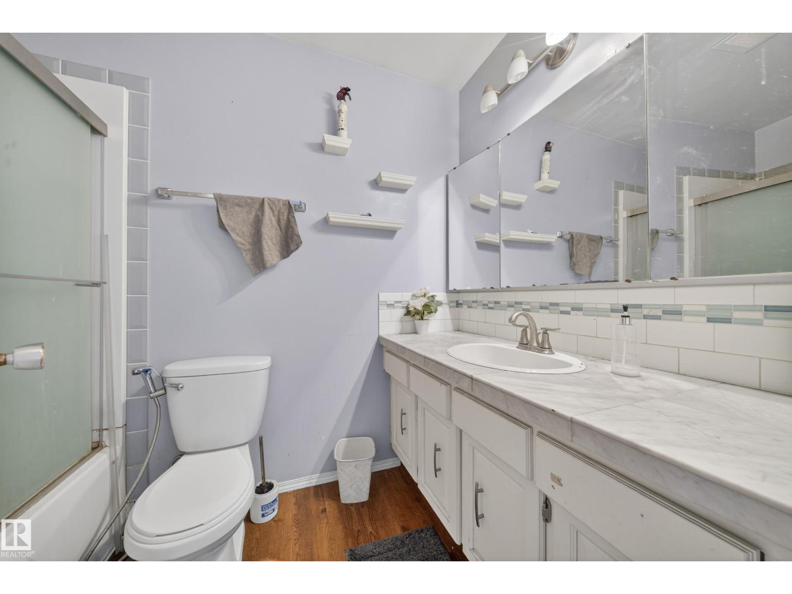2832 35 ST NW - 31