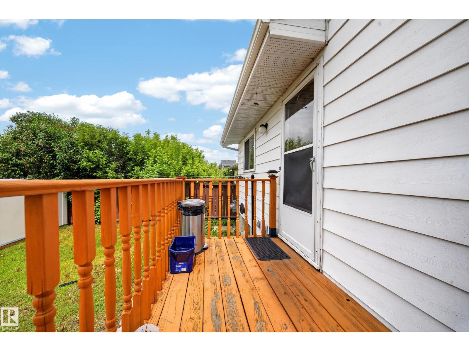 2832 35 ST NW - 36