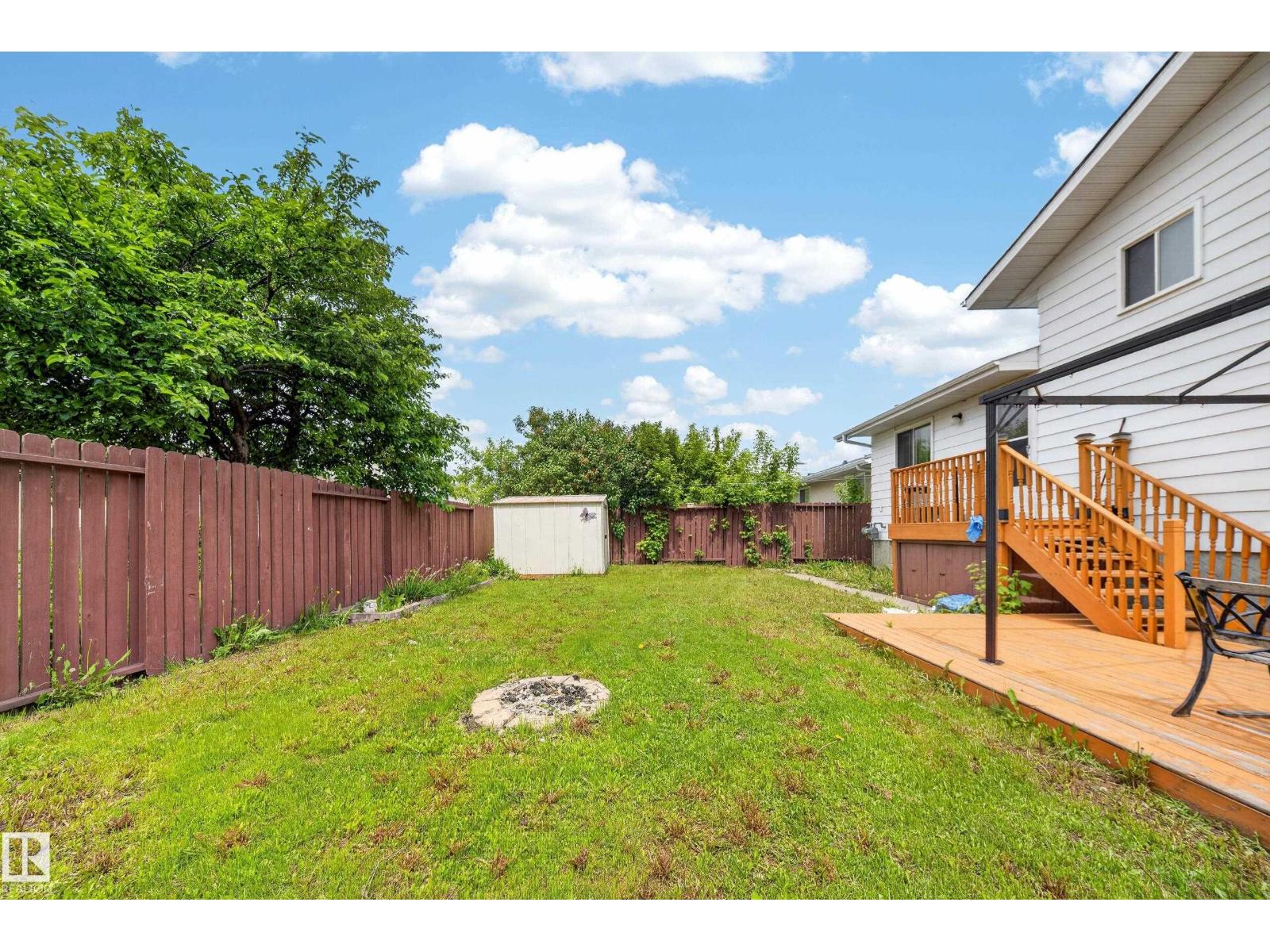 2832 35 ST NW - 40
