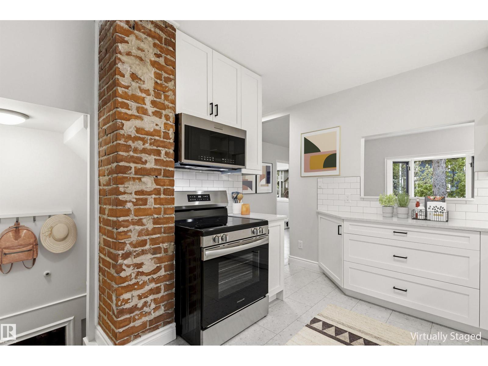 10628 73 AV NW — photo 46
